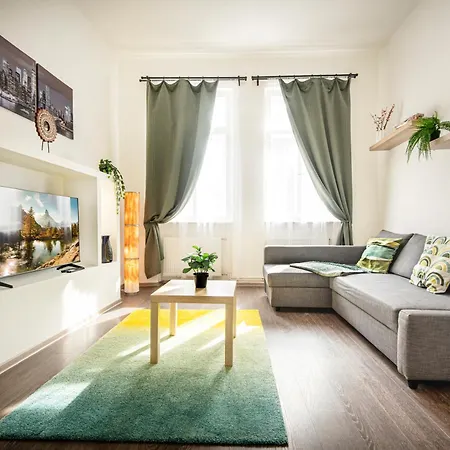 Simor 59 Spacious Location Apartman
