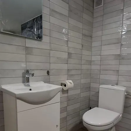 Simor 59 Spacious Location Esztergom