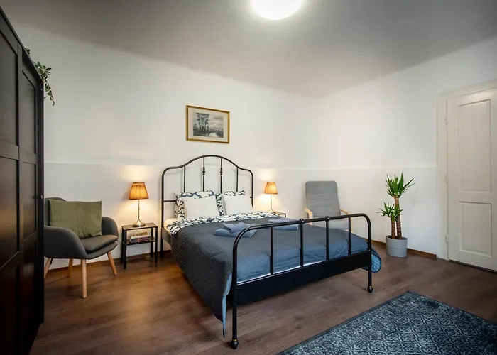 Simor 59 Spacious Location דירה אסטרגום